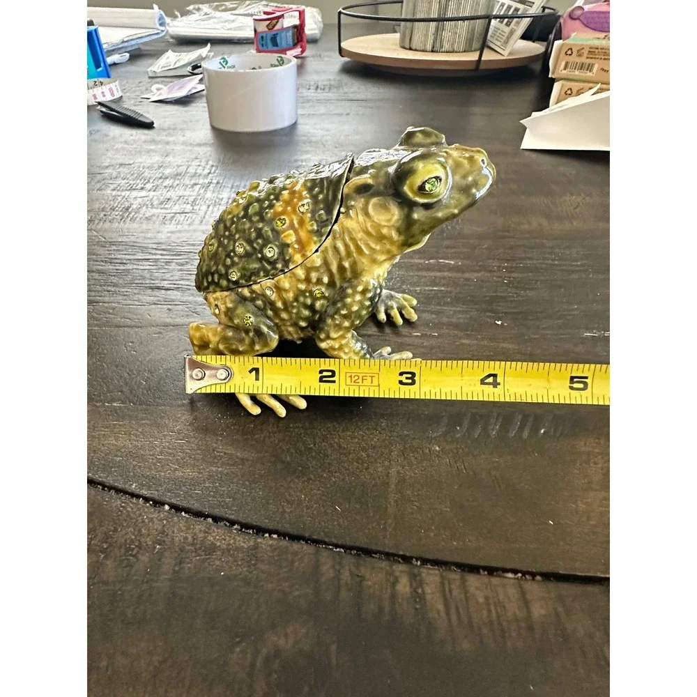 Olivia Riegel Jeweled Toad Trinket Box Green Gold Enamel Swarovski Crystals